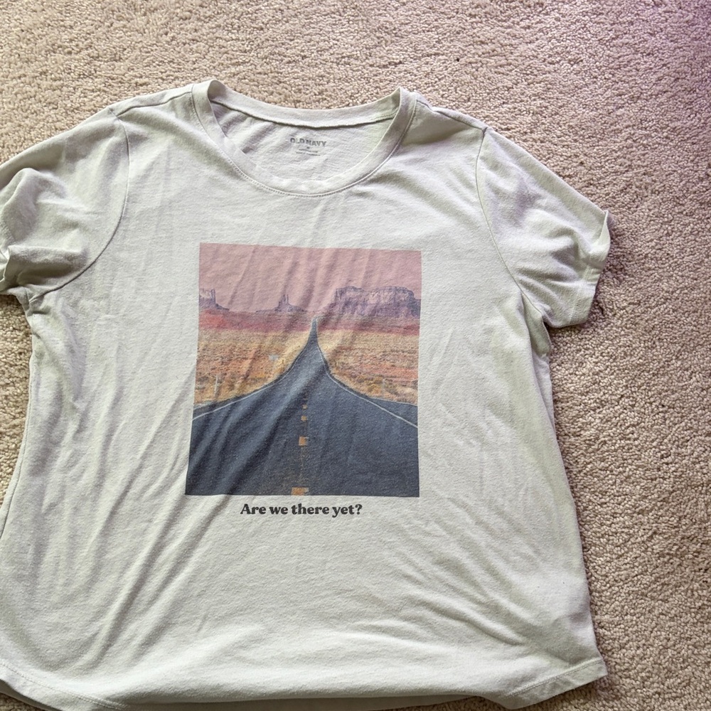 Old Navy Light Gray T-Shirt